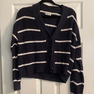 Universal thread navy striped cardigan sz m